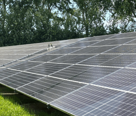 Zonnepanelen schoonmaken
